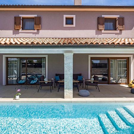 Villa Roma Near Pula For 6 People With Private Pool Jadreški Exteriör bild