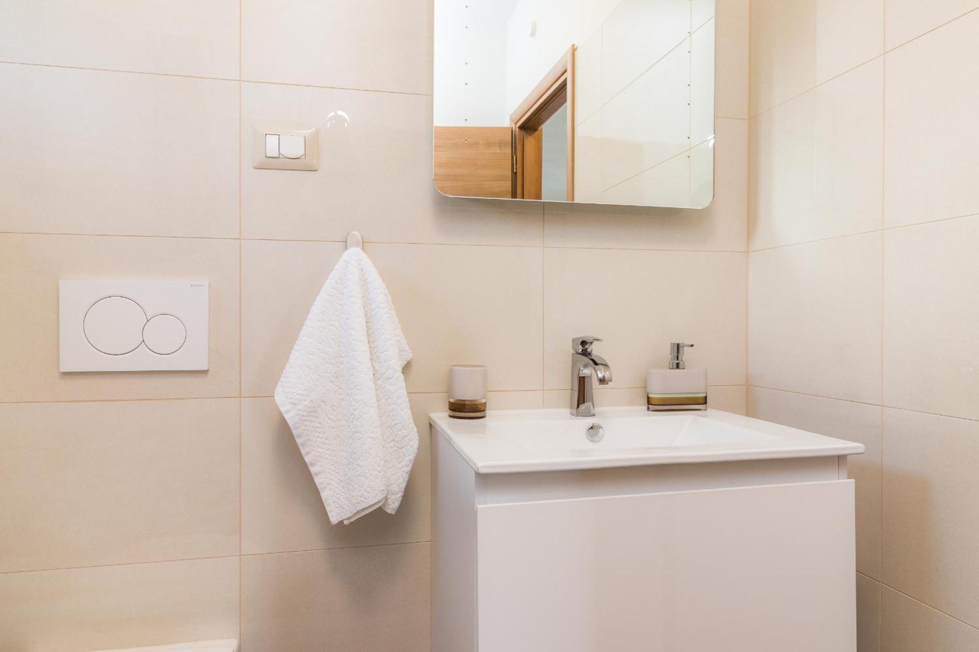 Villa Roma Near Pula For 6 People With Private Pool Jadreški Exteriör bild
