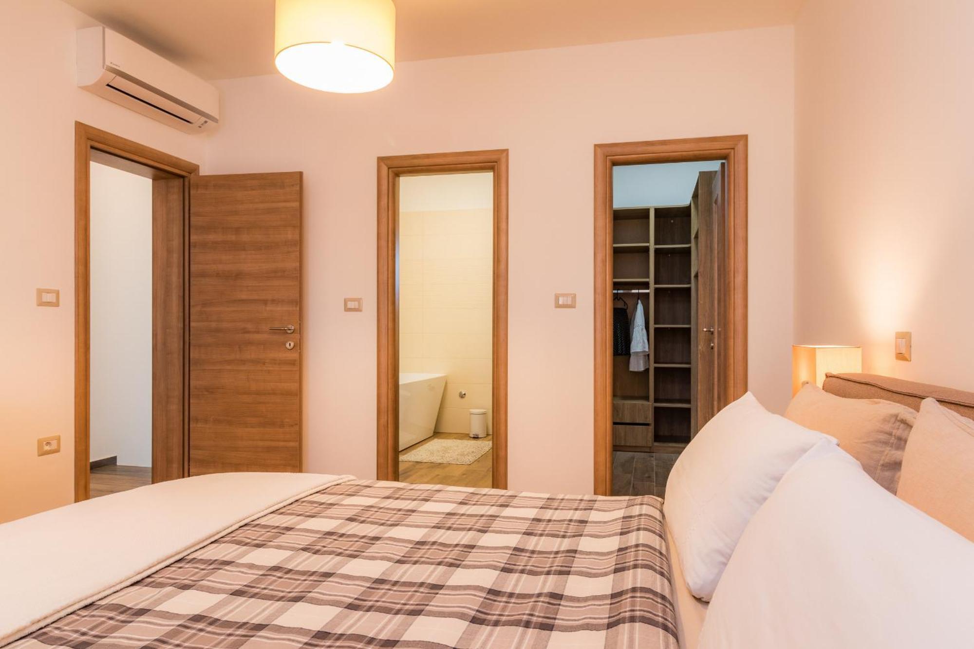 Villa Roma Near Pula For 6 People With Private Pool Jadreški Exteriör bild